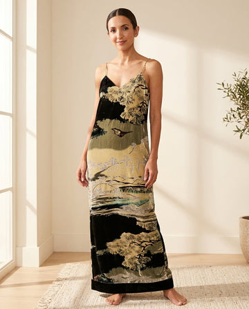 Black Reverie Resort Printed Maxi Dress Black Maxi Dress with Relaxed Fit silhouette and Textured texture, front view product image for Resort Wear, a polished coastal brunch, US East / Hamptons Elite