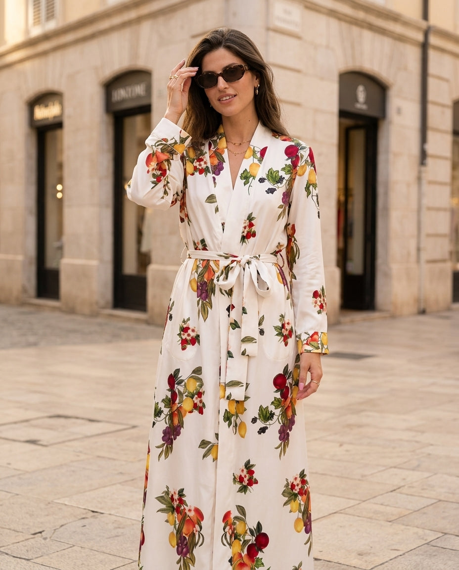 Ivory Aura Resort Printed Jacket Ivory Jacket with Asymmetric silhouette and Satin texture, fabric and construction detail for Resort Wear, a London dinner reservation, Euro Chic Premium