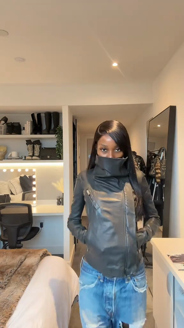 Asymmetric zip-up leather jacket