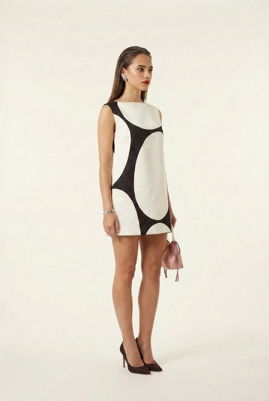 Women's Retro Mod Structured Graphic Mini Dress Sleeveless Boat Neck