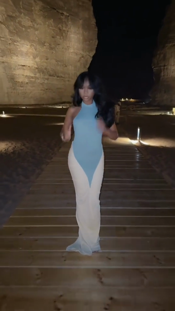 Color-blocked backless maxi dress