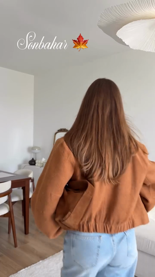 Brown cropped blazer